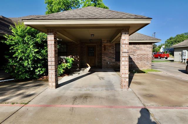 Building Photo - 663 W Tarleton