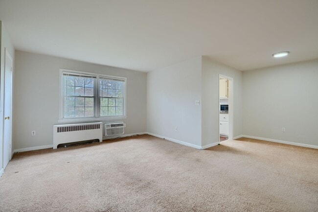 Building Photo - 1 Bed 1 Bath Home for Rent in Rockville, MD- INCLUDES GAS/HEAT AND WATER
