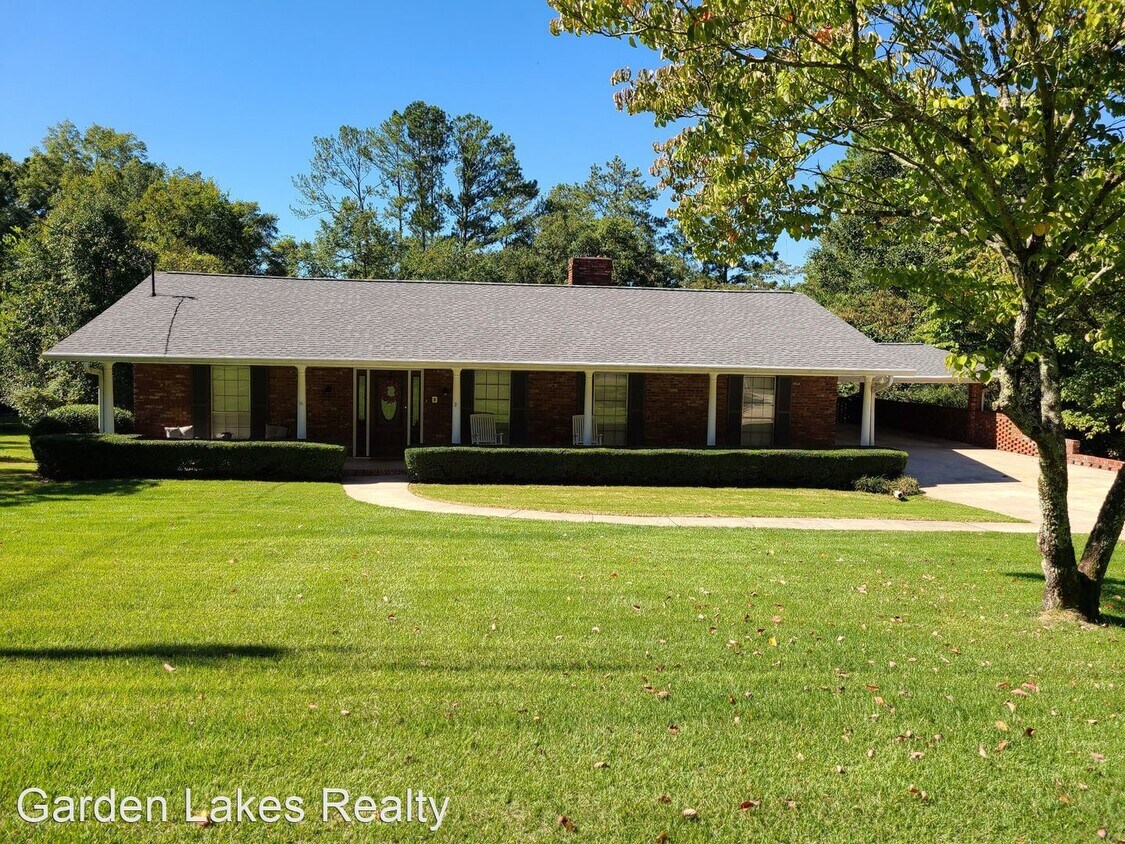 Primary Photo - 3 br, 3 bath House - 9 Weathers Rd