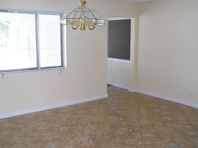 Building Photo - 3BD/1.5BA House - Moreno Valley (92553)