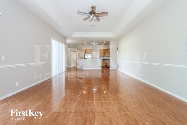 Foto del edificio - 562 SW Dairy Rd