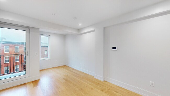 Foto del edificio - 1066 Jefferson Ave
