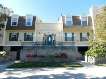 Primary Photo - 1611 S Bundy Dr