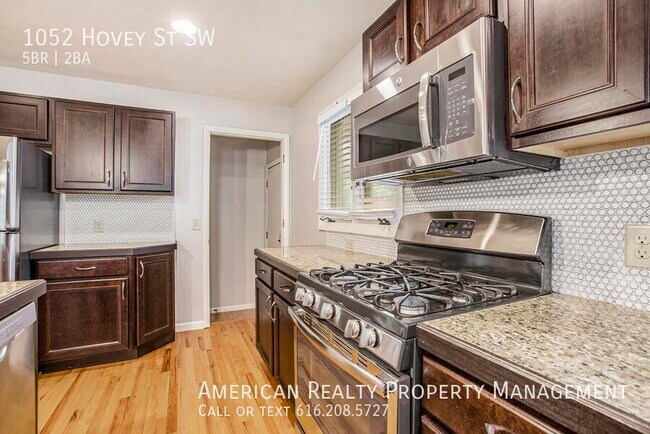 Foto del edificio - 1052 Hovey St SW