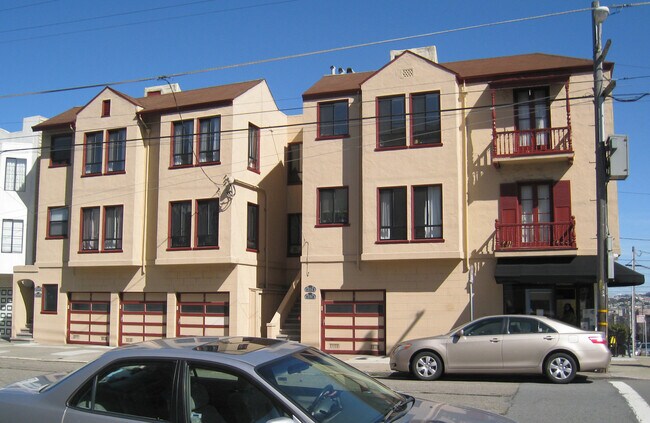 Foto del edificio - 396 31st Ave