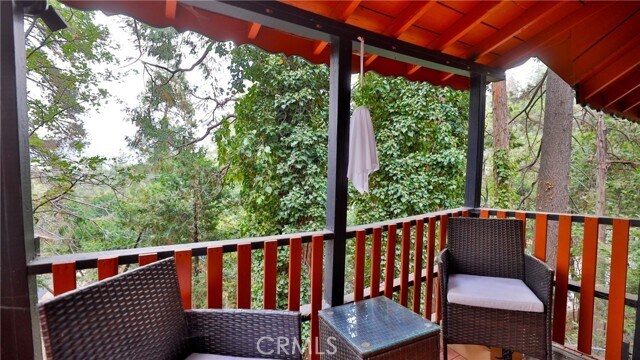 Foto del edificio - 23747 Bowl Rd