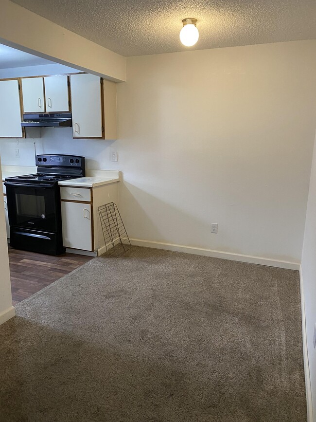 Building Photo - 10317 15th Ave Ct E