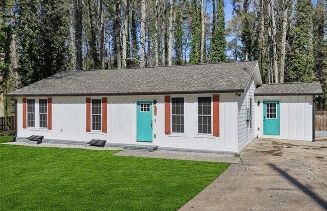 Photo - 445 Arnold Ave House