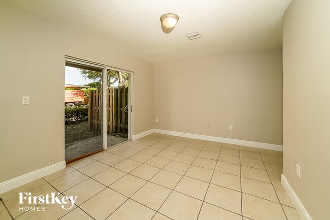 Foto del edificio - 14054 SW 260th St