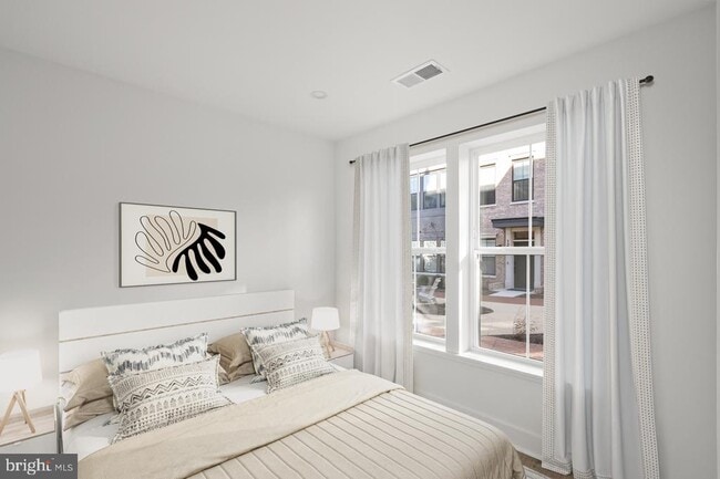 Building Photo - 1211 Northside Park Blvd