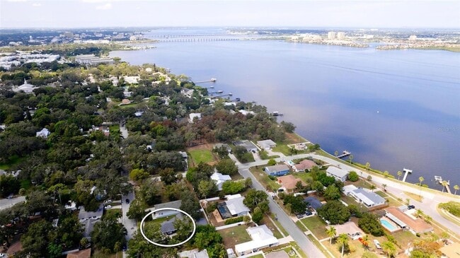 Photo - 1815 2nd Ave E House