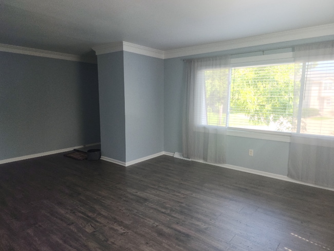 Foto del edificio - 24218 W Main St