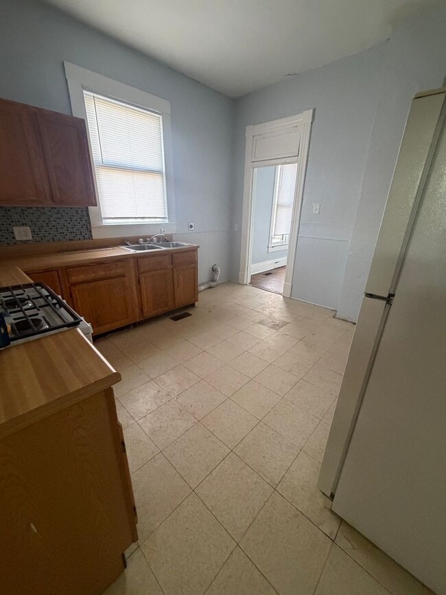 Foto del edificio - 1621-1623 Prospect Ave