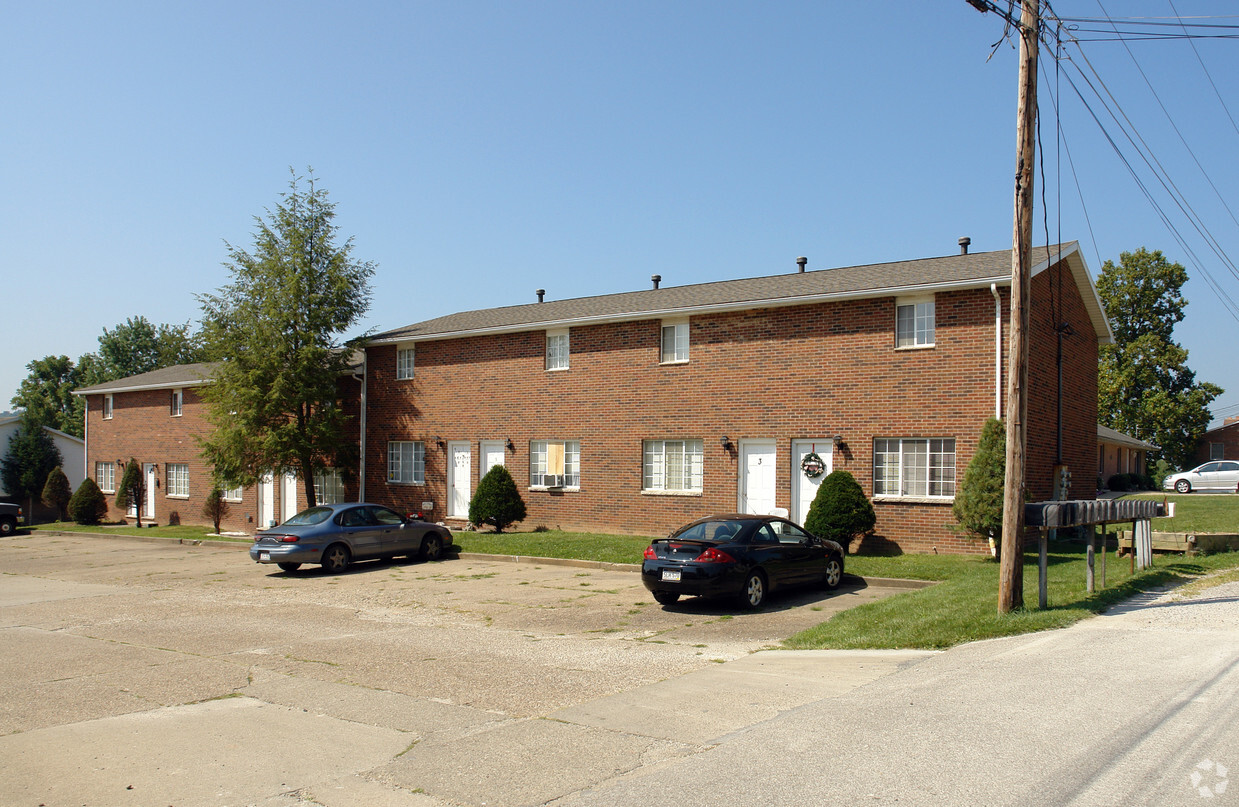 Primary Photo - 1700 Knotts Ave