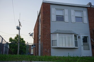 Building Photo - 7936 Wynbrook Rd