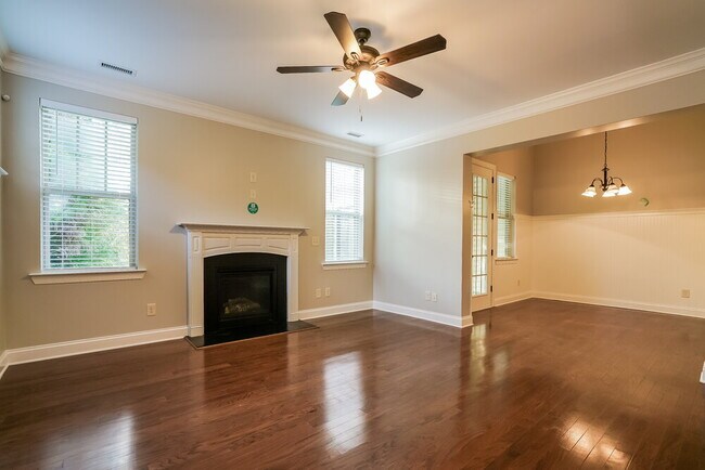 Foto del edificio - 1008 Hardin Hill Lane