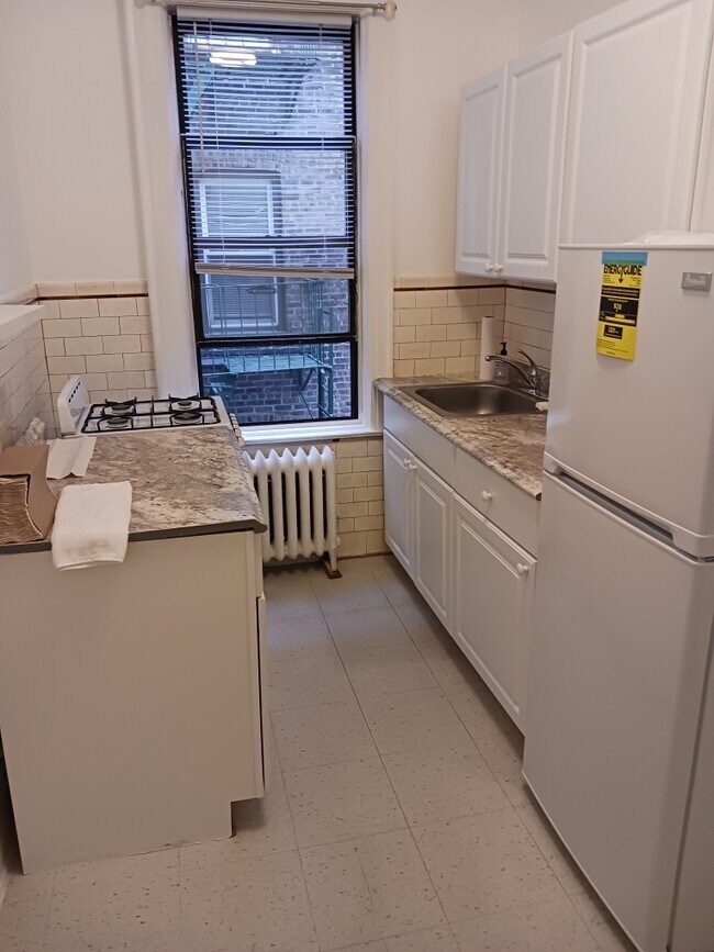 Kitchen - 3412 34th St