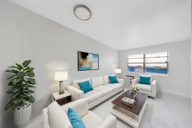 Foto del edificio - 110 NW 7th Ave