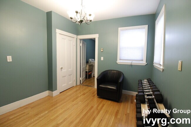 Foto del edificio - 196 Dorchester St