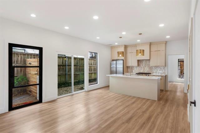 Foto del edificio - 3633 Asbury St