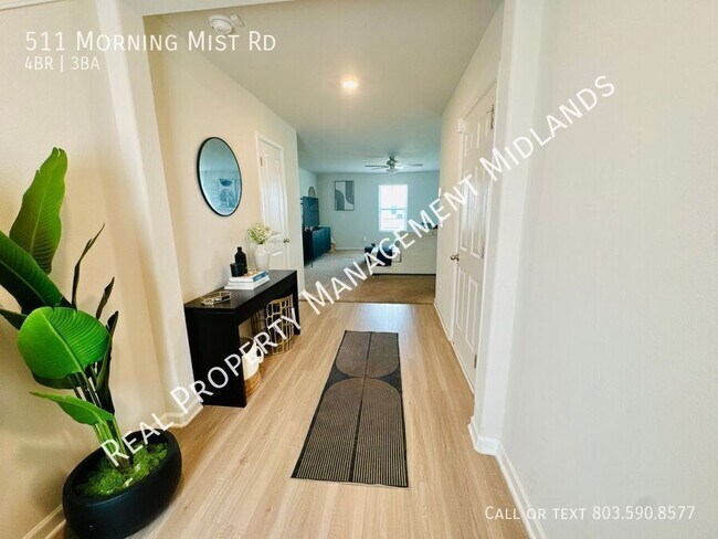 Foto del edificio - 511 Morning Mist Rd