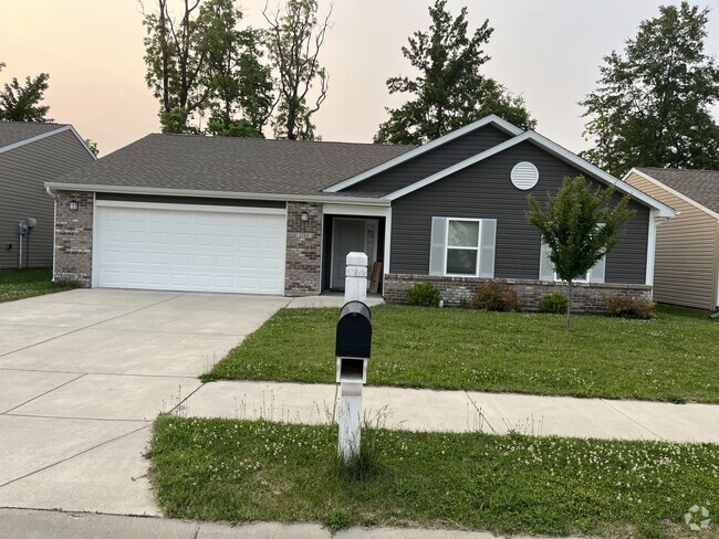 Building Photo - 3380 Marlton Ct