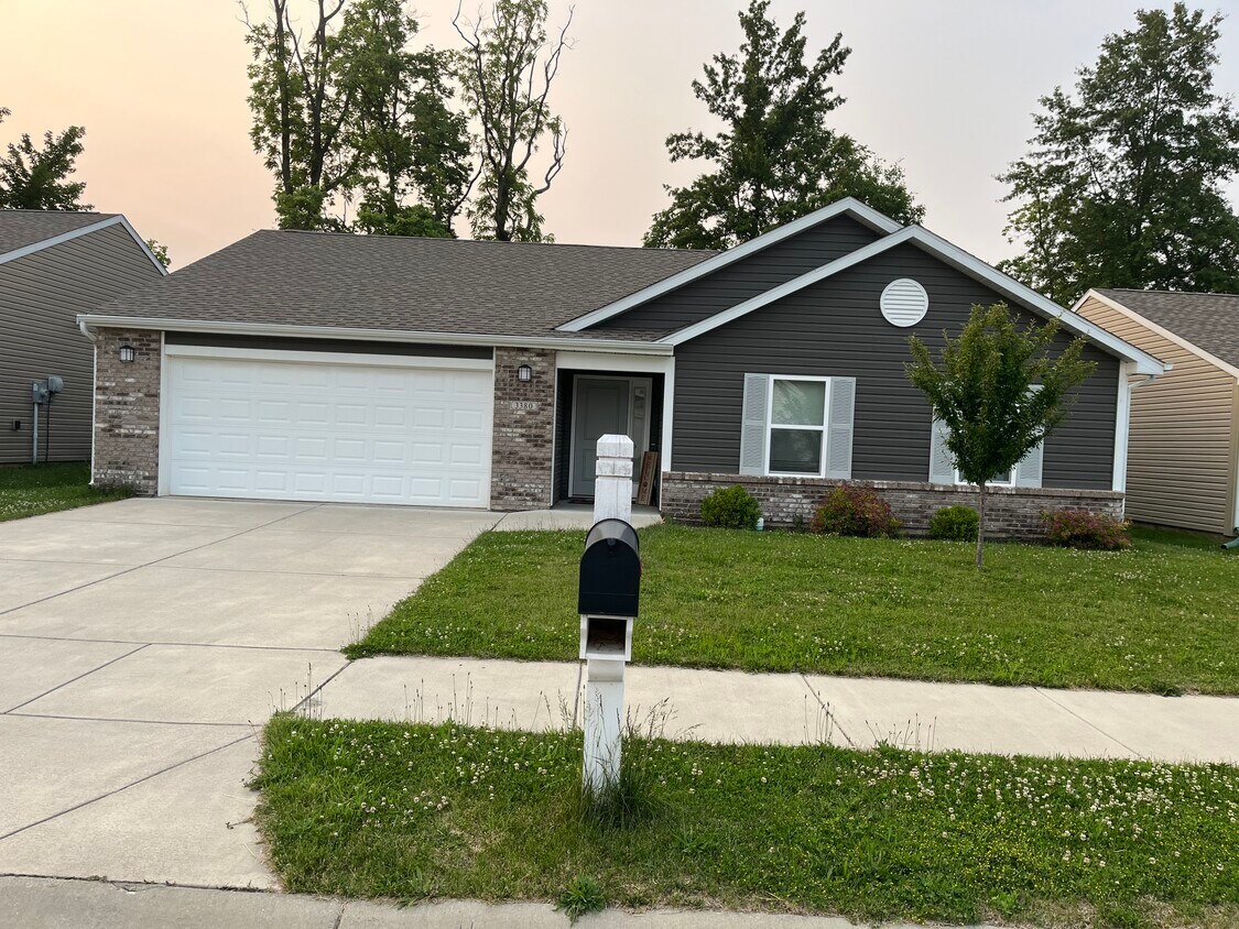 Foto principal - 3380 Marlton Ct