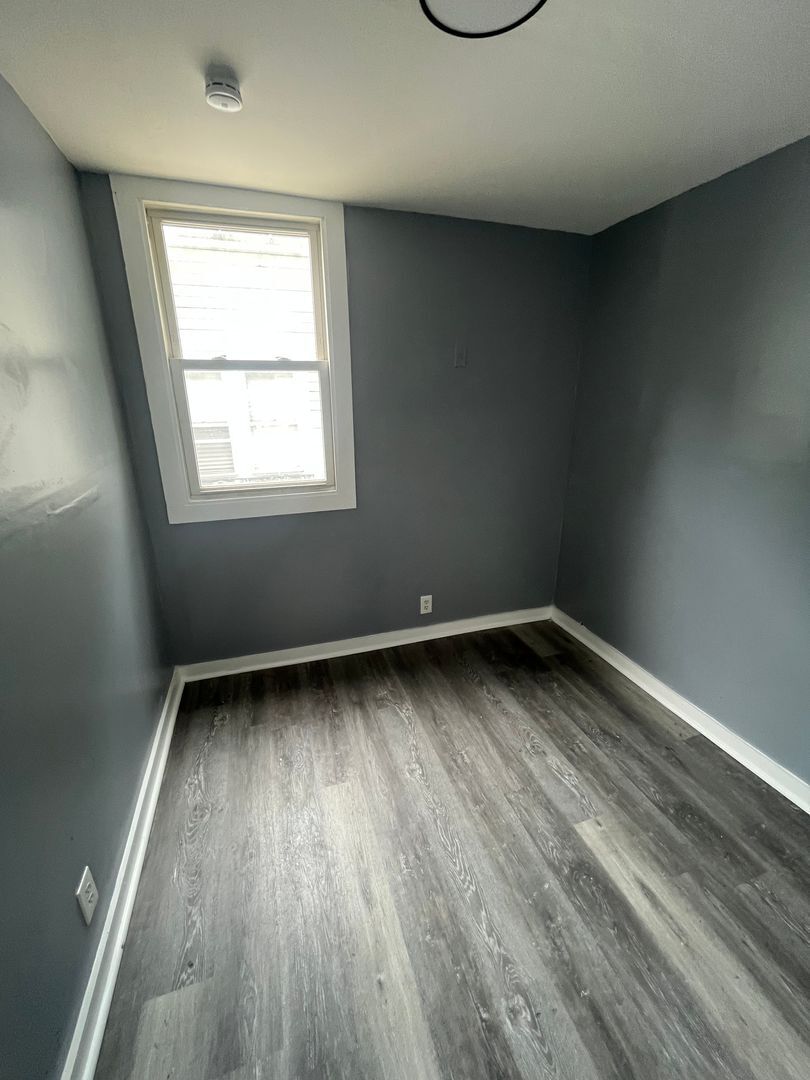 6000 Hosmer Ave Cleveland, OH 44105 – photo 5