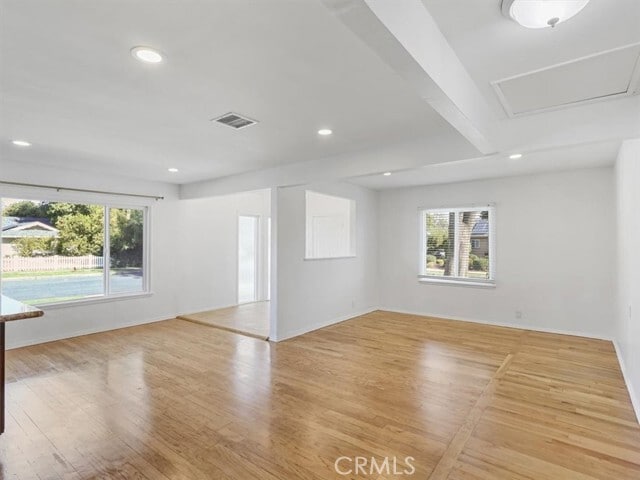 Building Photo - 7767 Independence Ave