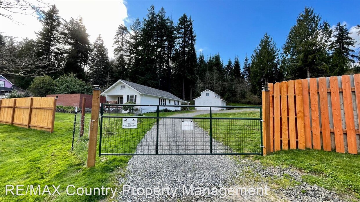 403 Wright St, Bucoda, WA 98530 House Rental in Bucoda, WA