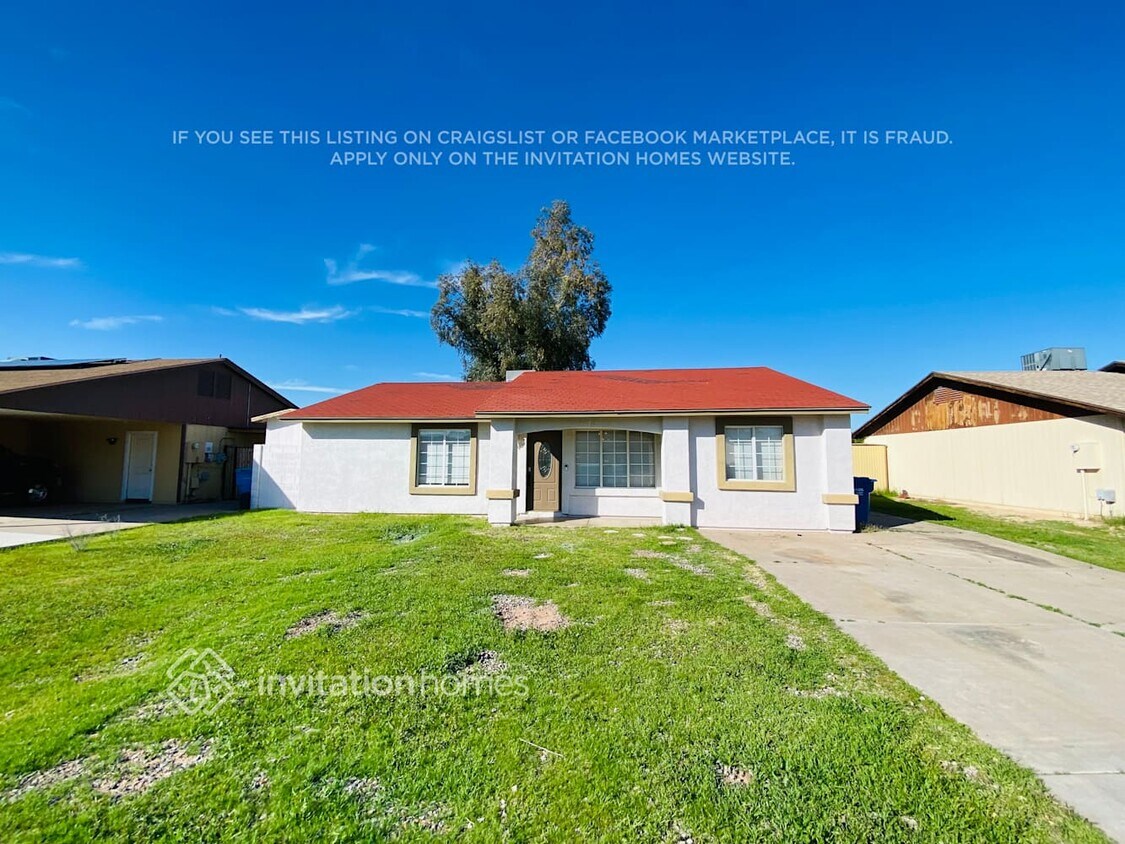 Primary Photo - 4712 E Carson Rd