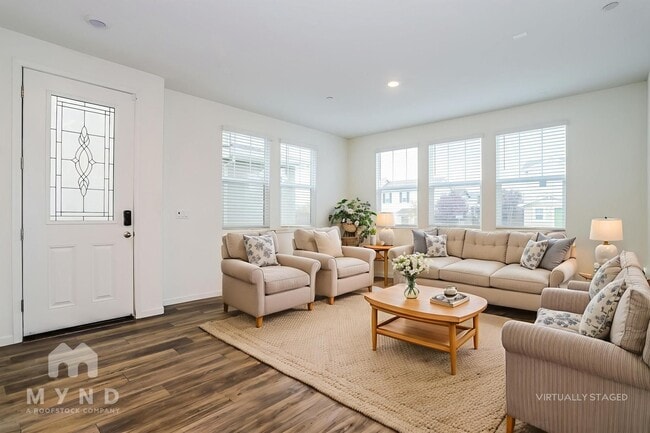 Building Photo - 7942 Pitcher St