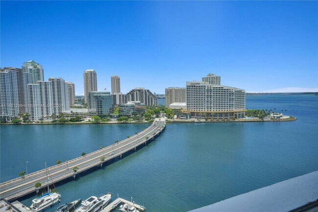 Photo - 905 Brickell Bay Dr Apartment