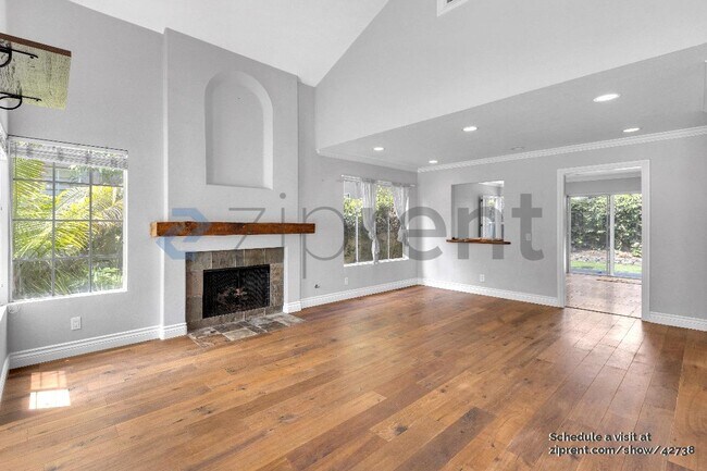 Building Photo - 28511 La Alcala