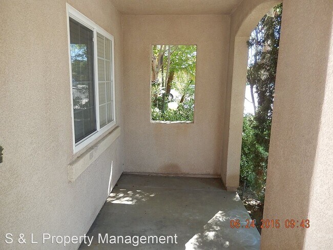 Building Photo - 5 br, 2.5 bath House - 31628 Sandhill Lane