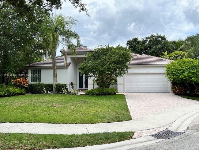 Building Photo - 2609 Oakbrook Ct