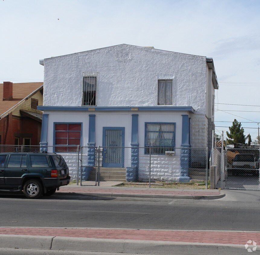 Primary Photo - 3024 Alameda Ave