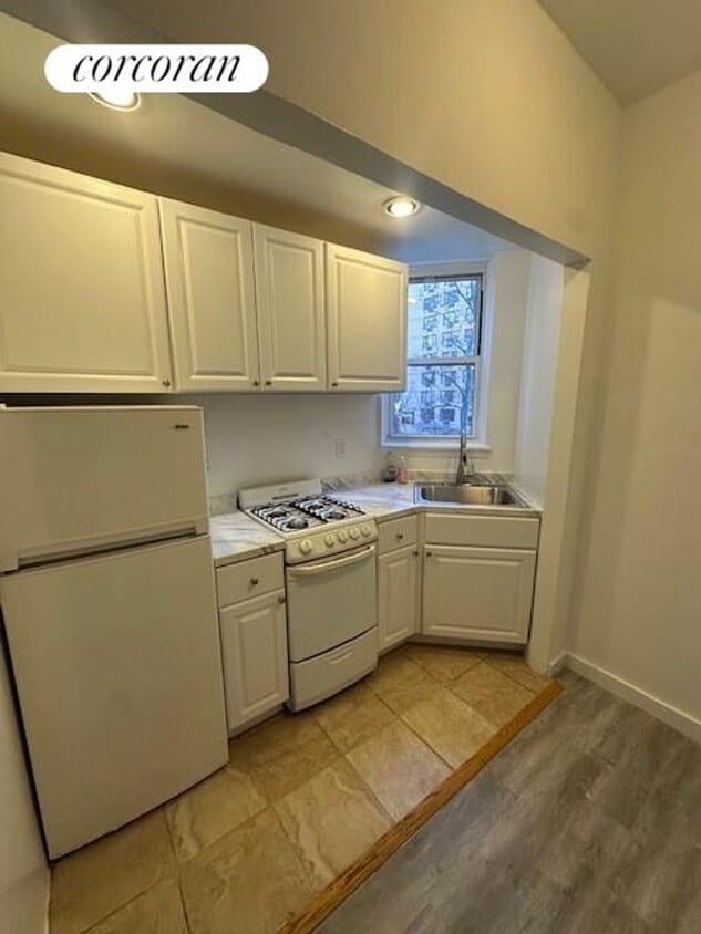 Foto del edificio - 235 E 27th St