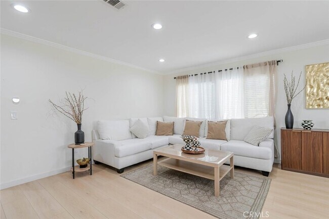 Foto del edificio - 12300 Stagg St