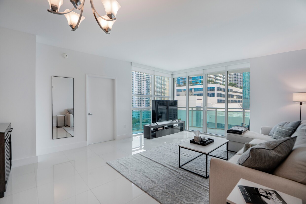 Foto principal - 951 Brickell Ave