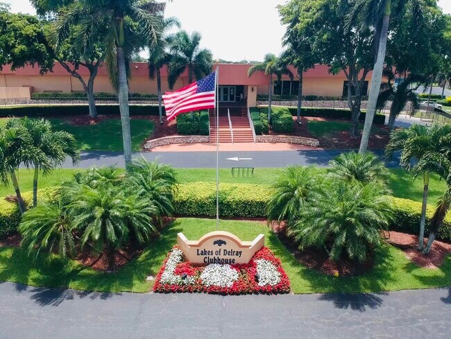 Foto del edificio - 15072 Ashland Pl