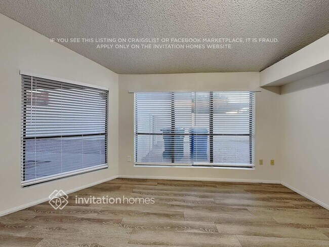 Foto del edificio - 1545 E Laurel Ave