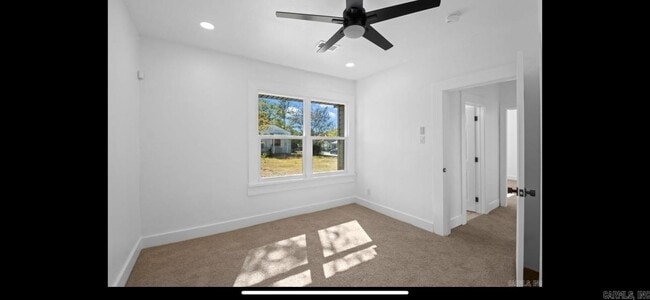 Foto del edificio - 2501 S Maple St