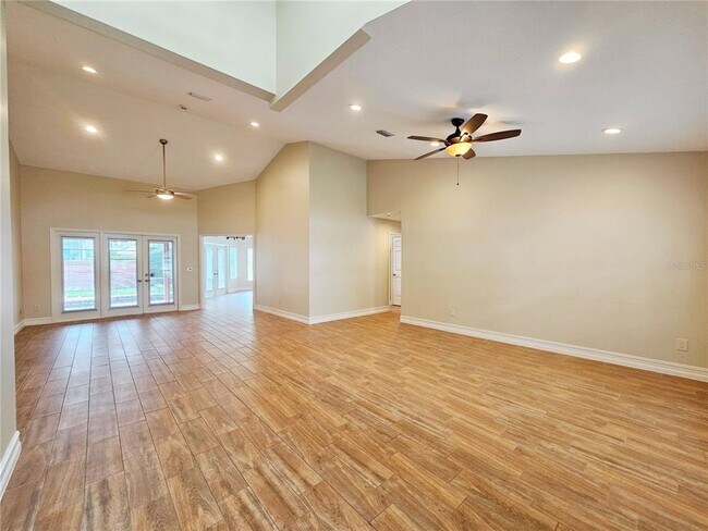 Building Photo - 9804 Bay Vista Estates Blvd
