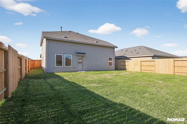 Foto del edificio - 26719 Scarlet Willow Dr