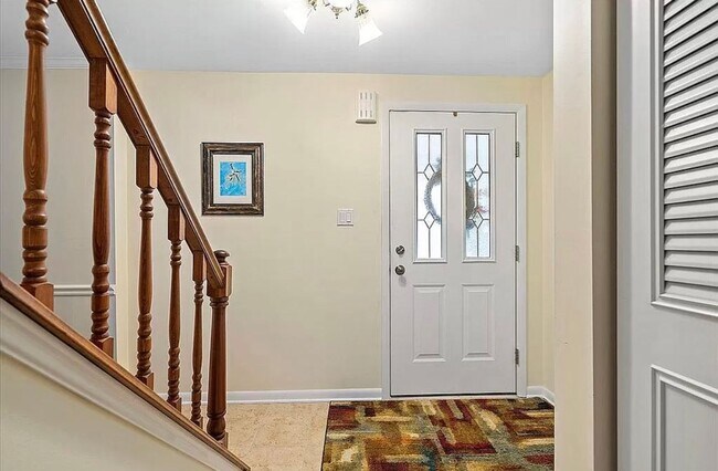 Building Photo - Charming Home! 4 Bedroom 2.5 Bathroom - Hopewell