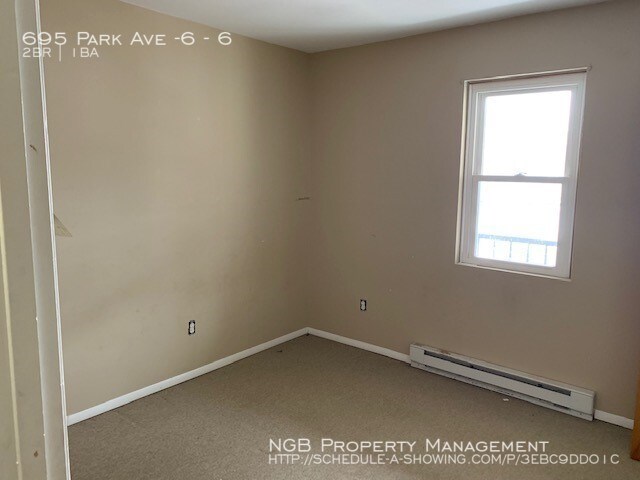 Foto del edificio - 695 Park Ave