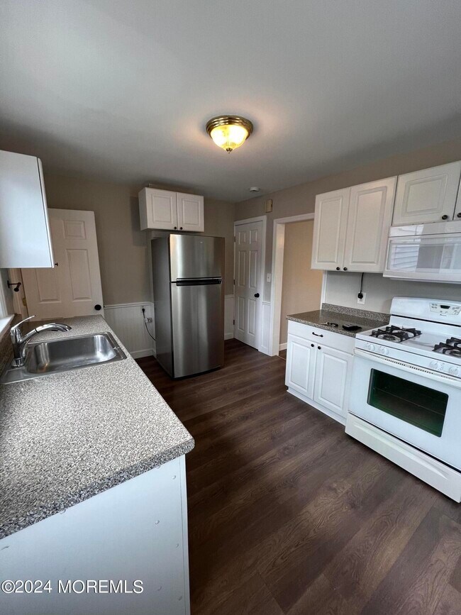 Foto del edificio - 15 Stanton Pl