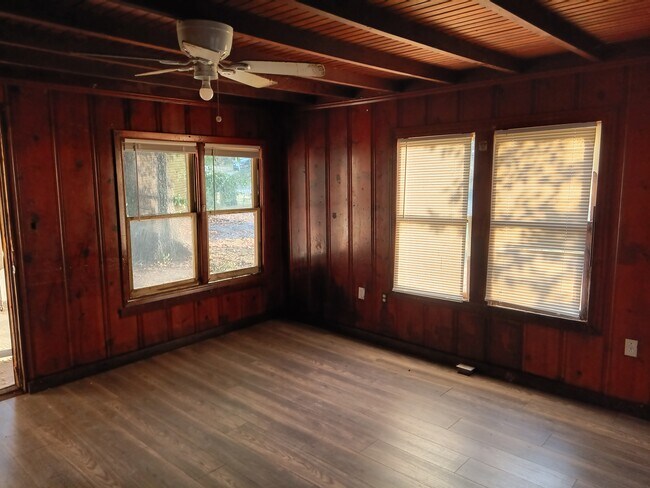Foto del edificio - 2312 Ross Ave