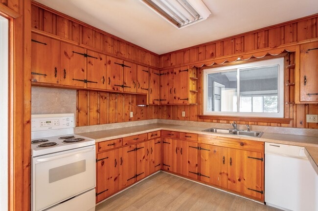Photo - 3613 Old Ringgold Road House